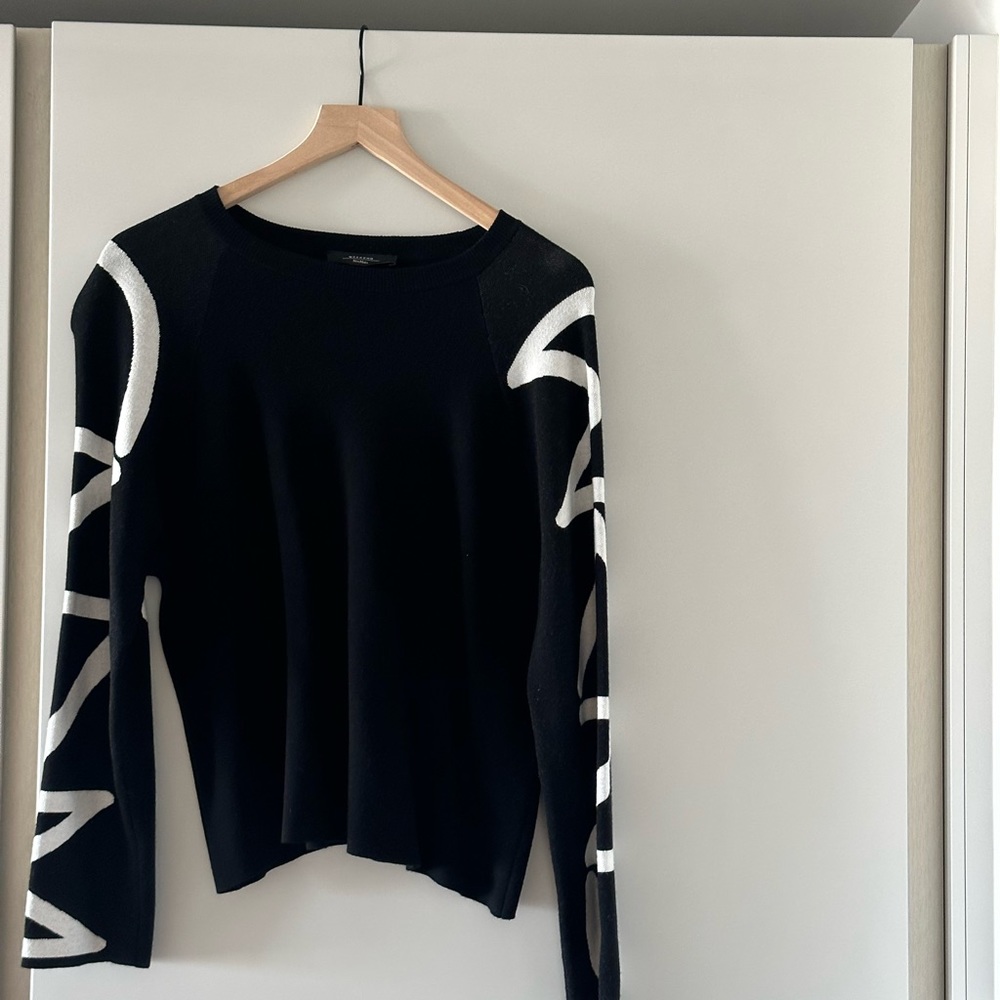 Weekend Max Mara knit crew neck